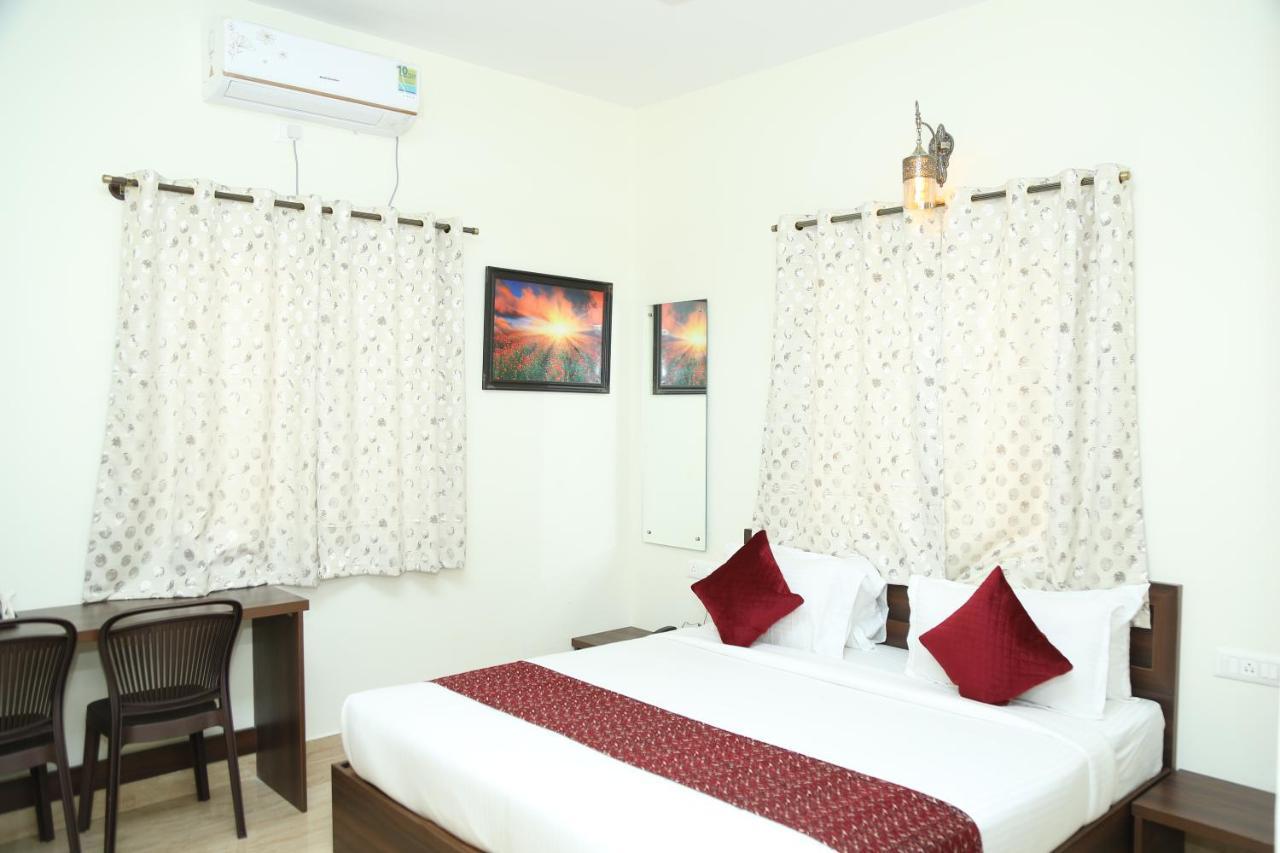 Hotel Bangalore Airport Inn, Airport Pickup & Drop Available 24X7 Yelahanka エクステリア 写真